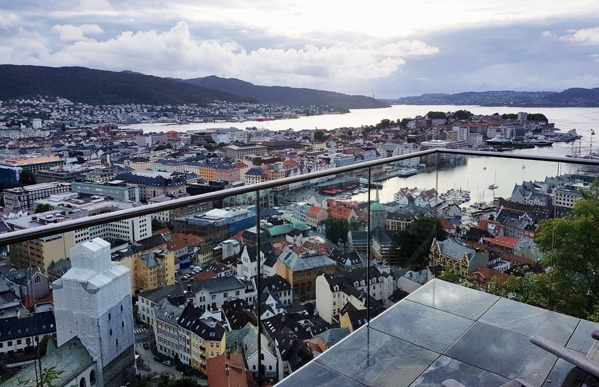 Hjortland Glass AS