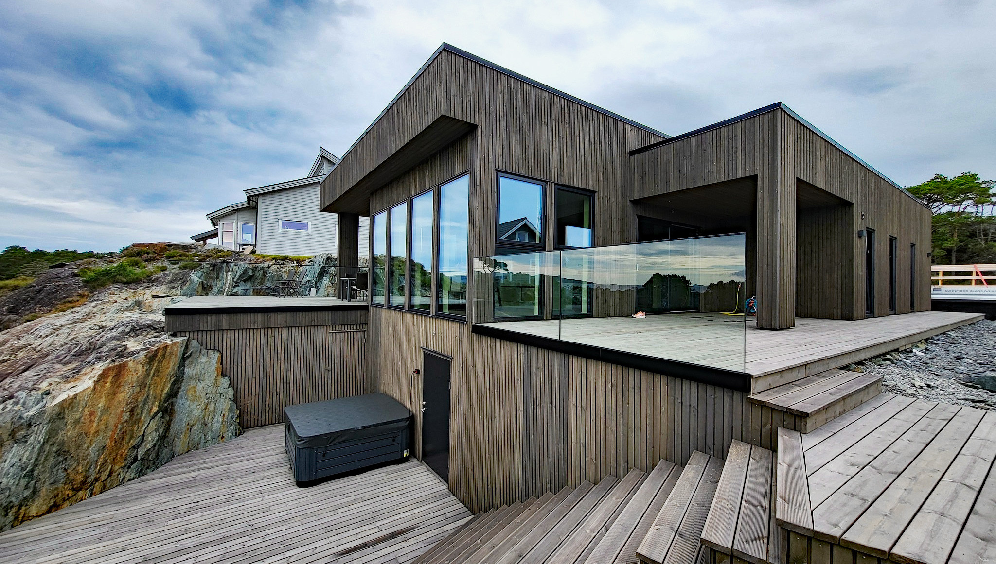 Sunnfjord Glass og Byggteknikk AS