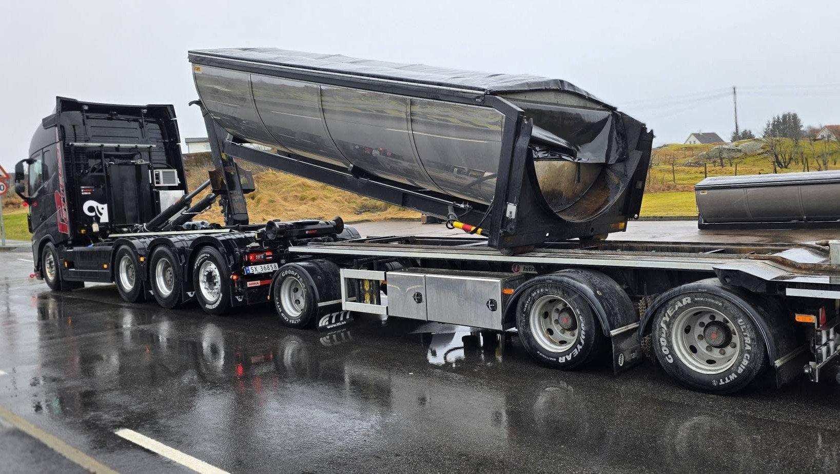 Pettersen Transport Og Maskin As