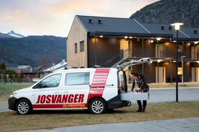 Josvanger Elektro AS - Elektrofirma - Luster, Vestland